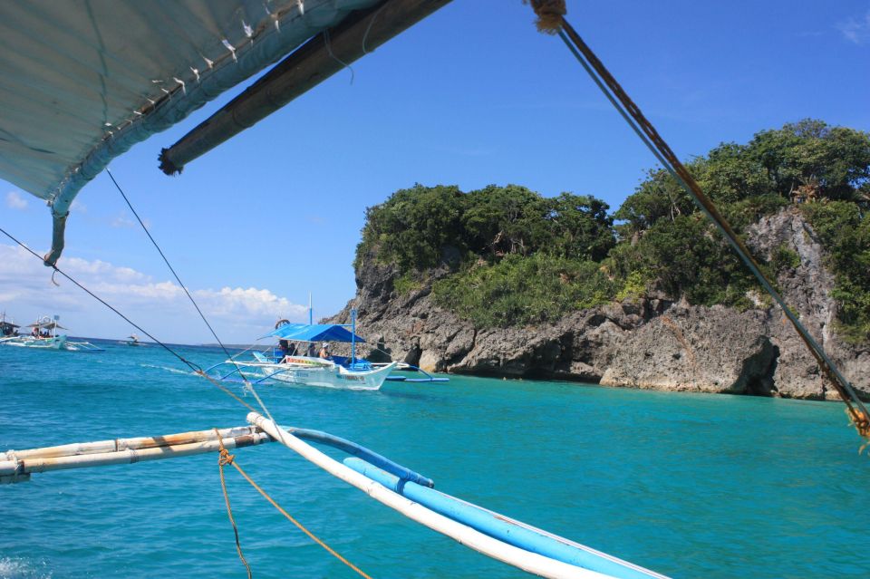 1 boracay island hopping banana boat shared tour Boracay Island Hopping Banana Boat (Shared Tour)