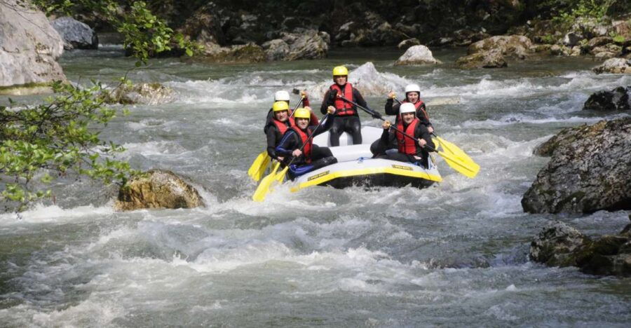 Brasov: Wild Water Rafting Day Trip