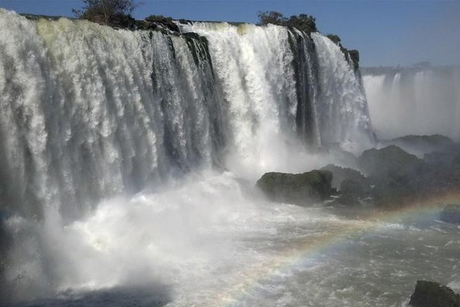 1 brazilian falls bird park and itaipu dam from foz do iguacu Brazilian Falls, Bird Park and Itaipu Dam From Foz Do Iguaçu