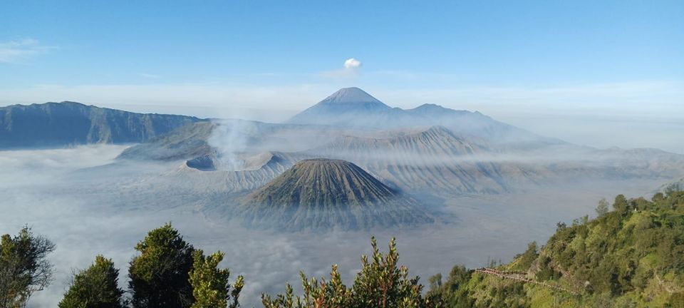 1 bromo ijen tour from surabaya 3 days 2 night Bromo Ijen Tour From Surabaya 3 Days 2 Night