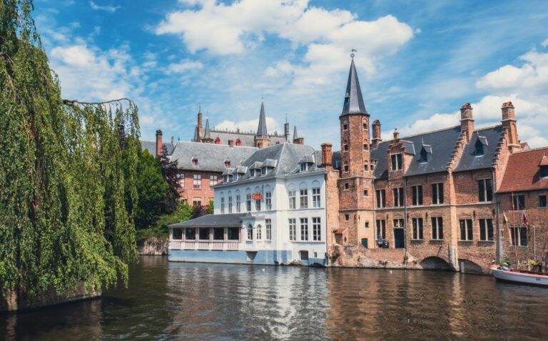 Bruges : Bachelor Party Outdoor Smartphone Game