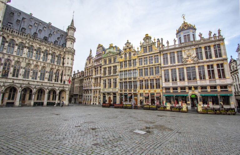 Brussels: Private Architecture Tour With a Local Expert