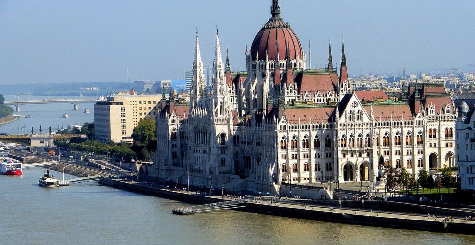 1 budapest full day private guide services Budapest Full-Day Private Guide Services