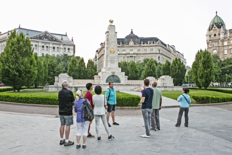 Budapest: Night Walking Tour With Danube River Cruise