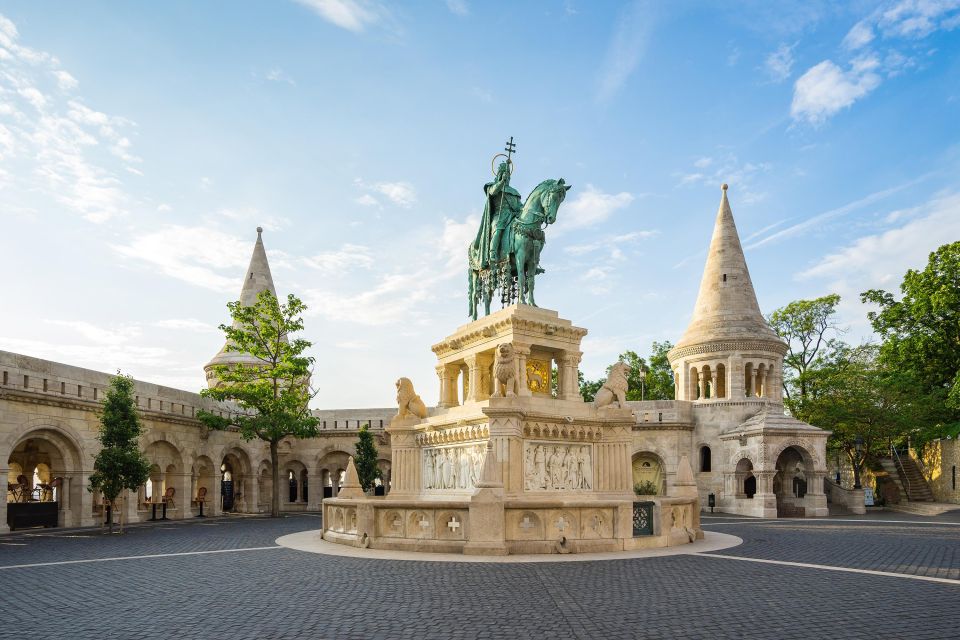 Budapest: One Day Drive Trip From Vienna - Tour Features