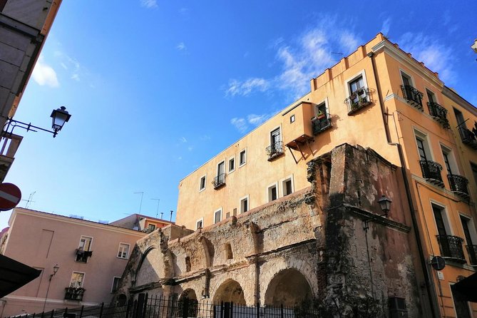 Cagliari: Cultural Walking Tour, Food and Wine Tasting Experience