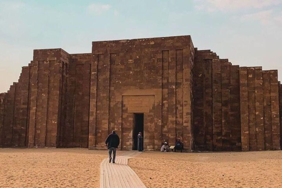 1 cairo giza pyramids memphis and sakkara private day tour 2 Cairo: Giza Pyramids, Memphis and Sakkara Private Day Tour