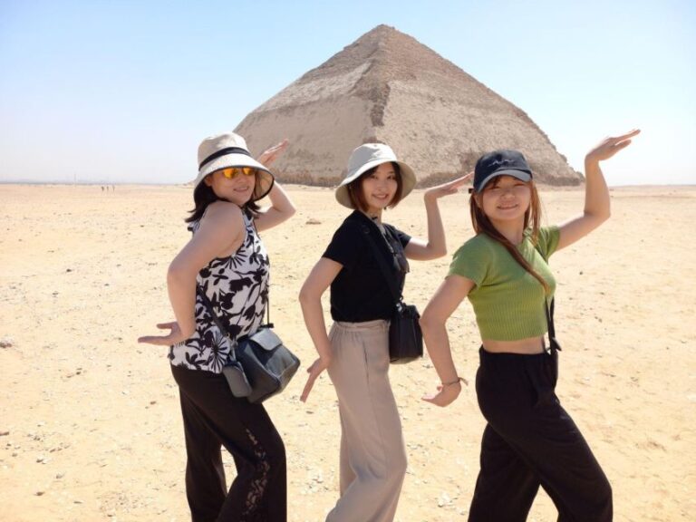 Cairo, Giza: Sakkara Dahshur Pyramids & Memphis Private Tour