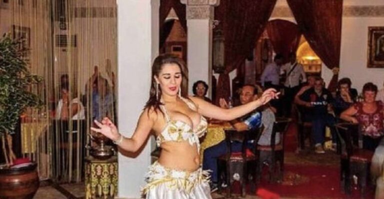 Cairo: Nile River Dinner Cruise With Belly Dance and Tanoura
