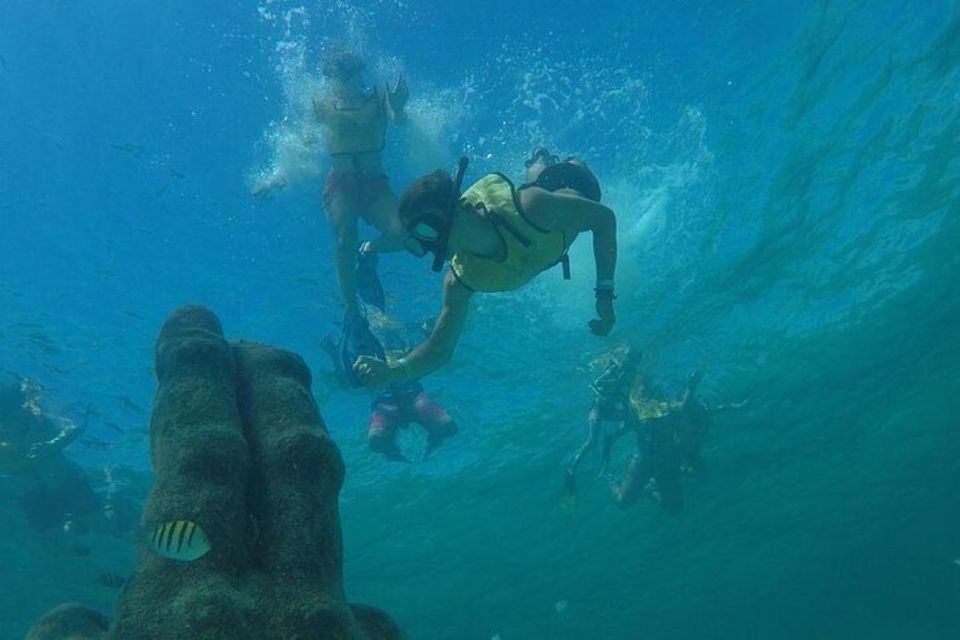 1 cancun snorkeling parasailing mayan ruins combo tour Cancun: Snorkeling, Parasailing & Mayan Ruins Combo Tour