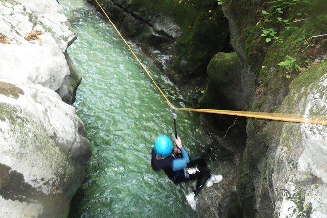1 canyoning discovery 3h in grenoble high furon canyon Canyoning Discovery 3h in Grenoble (High Furon Canyon)