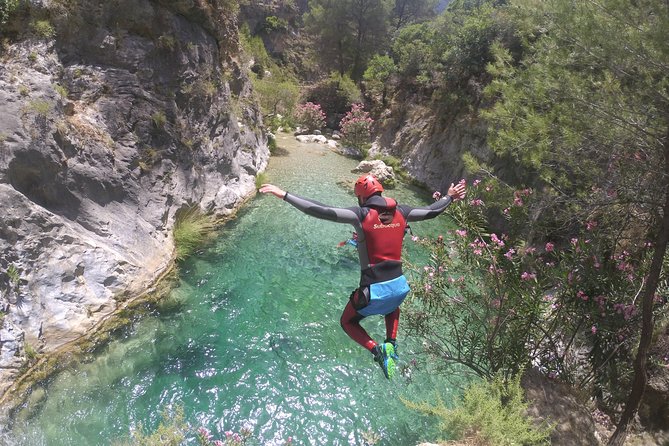 Canyoning in Andalucia: Rio Verde Canyon