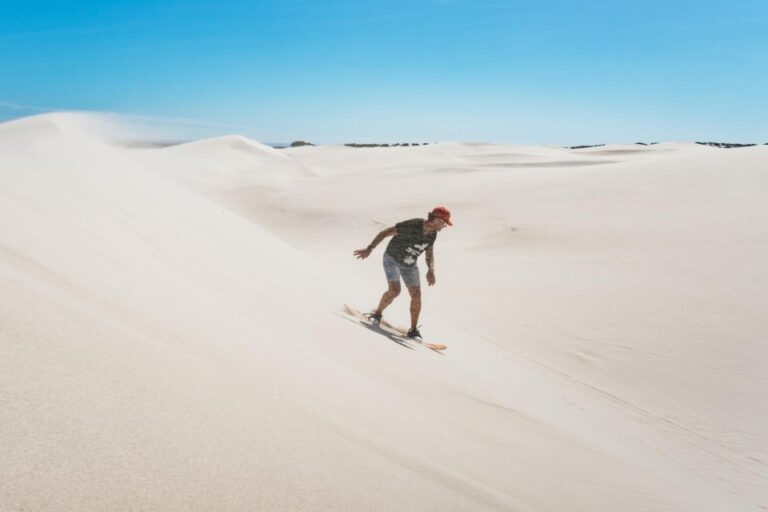 Cape Town: Atlantis White Sand Dunes Sandboarding Adventure