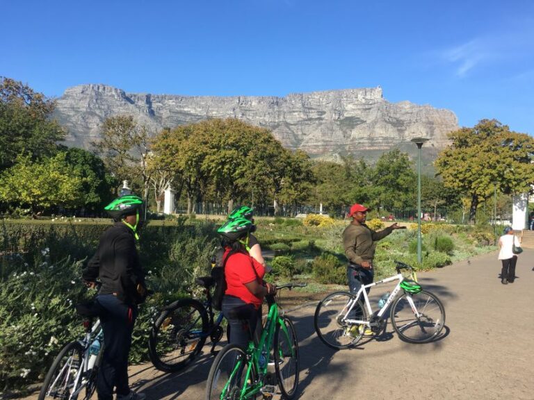 Cape Town Guided City Cycling Heritage Tour – Private Tour