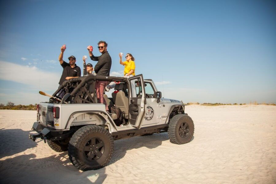 Cape Town: Jeep Dune Adventure Tour, Sandboarding & Transfer