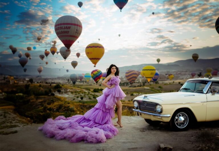 Cappadocia: Photo Shoot With Classic Car