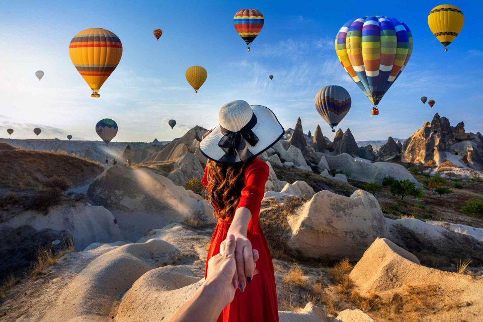 1 cappadocia sunrise hot air balloon watching tour Cappadocia: Sunrise Hot Air Balloon Watching Tour