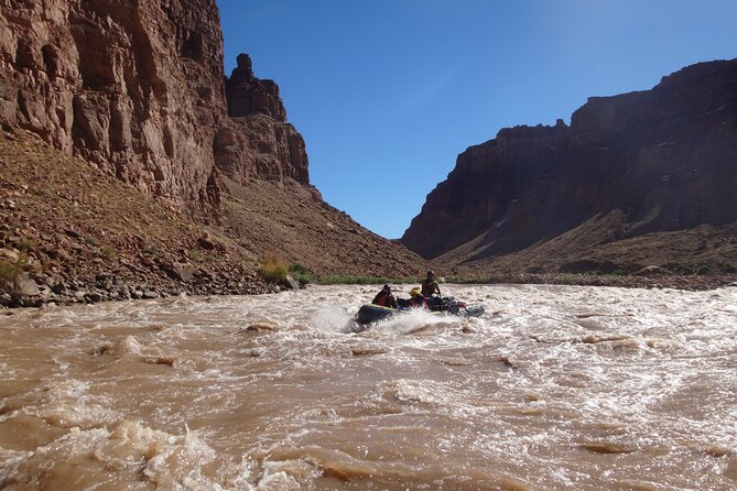 Cataract Canyon Rafting Adventure From Moab