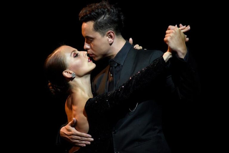 Cátulo Tango VIP: Gourmet Dinner Show Transfer Free