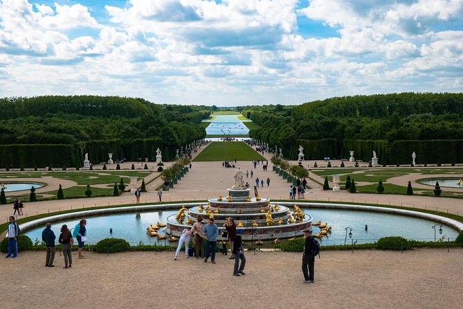 Château of Versailles and Marie Antoinettes Petit Trianon Private Tour