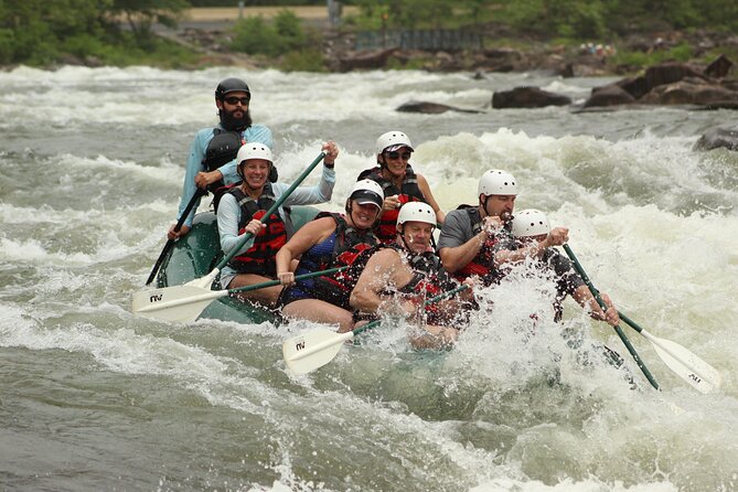 1 chattanooga ocoee river guided whitewater kayaking Chattanooga Ocoee River Guided Whitewater Kayaking Experience