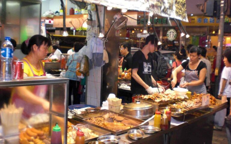 Chengdu Evening Food Walking Tour With Locals