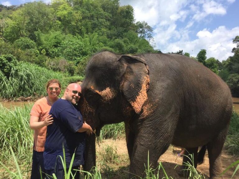 Chiang Mai: Doi Suthep Temple & Elephant Sanctuary Day Trip