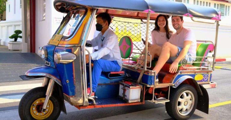 Chiang Mai: Exploration of Old City by Private Tuk-Tuk