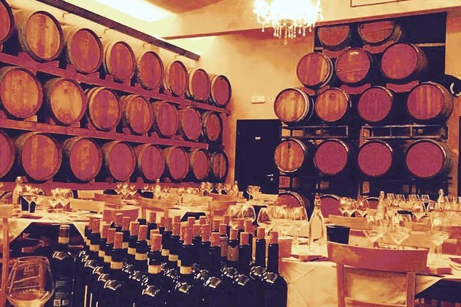 Chianti Wineries Tour With Tuscan Lunch and San Gimignano