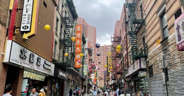 Chinatown Walking Food Tour of New York