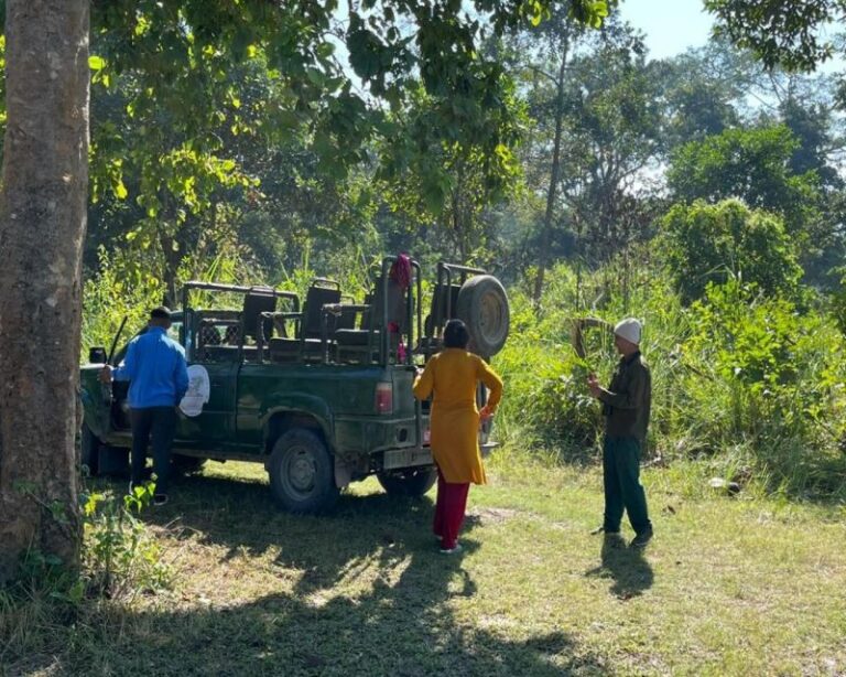 CHITWAN NATIONAL PARK FULL DAY PRIVATE JEEP SAFARI FROM MADI