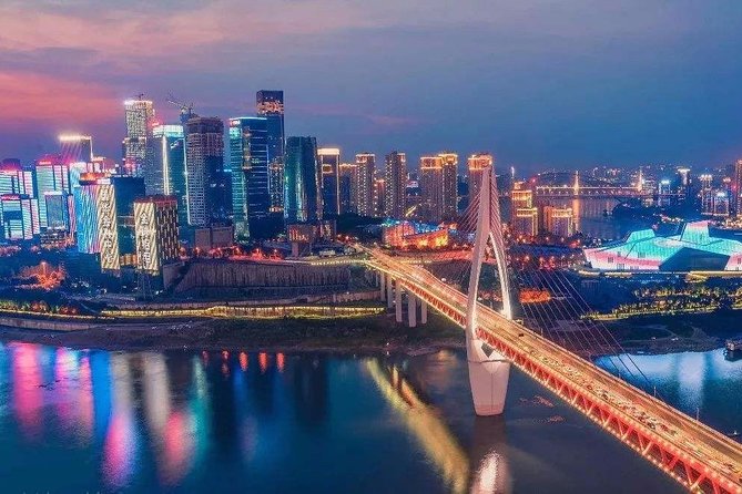 Chongqing Yangtze River Cruise and Illuminated Night Tour