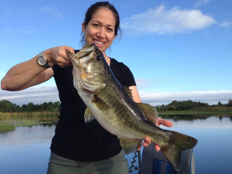 Clermont: Trophy Bass Fishing Experience With Expert Guide