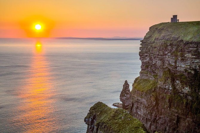 Cliffs of Moher Day Tour From Limerick: Including the Wild Altanic Way