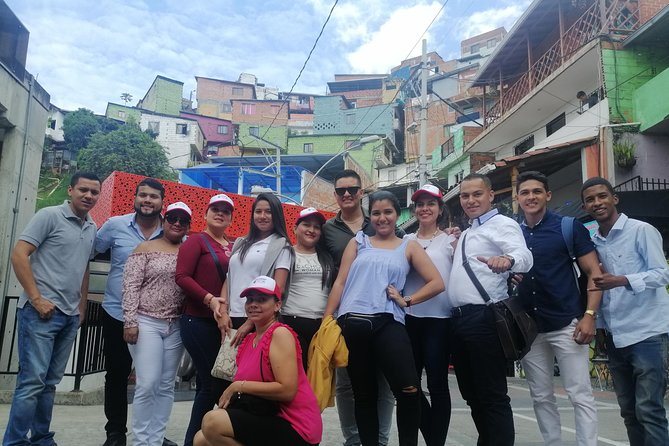 Comuna 13 Graffiti Tour and Enjoy Photos and Videos With Drone