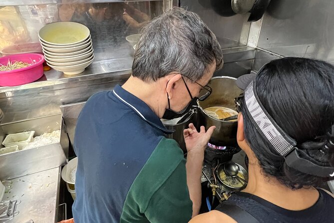 Cook and Eat Like a Local in Singapore