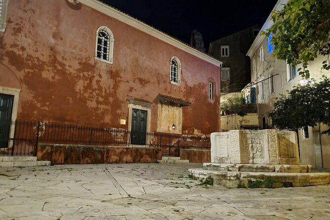 1 corfu town evening guided tour with wine Corfu Town: Evening Guided Tour With Wine