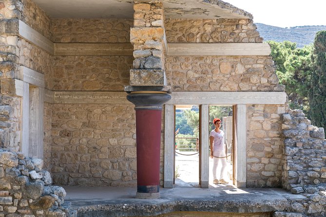 Crete Archaeological Site Tour at Knossos Palace