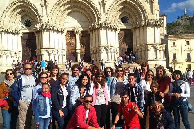Cuenca Sightseeing Group Walking Tour of Historical Highlights