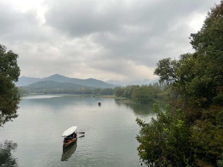 Customized Hangzhou Guided Tour Based on Your Interests