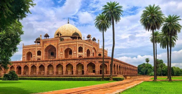 Delhi: Old and New Delhi Guided Full or Half-Day Tour