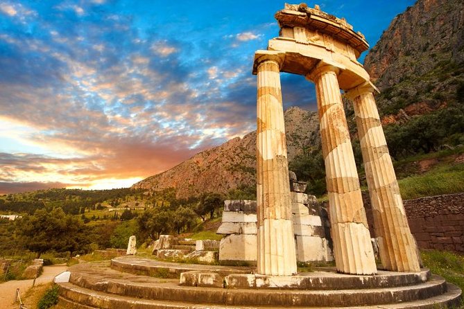 Delphi and Meteoras in 3 Days From Athens