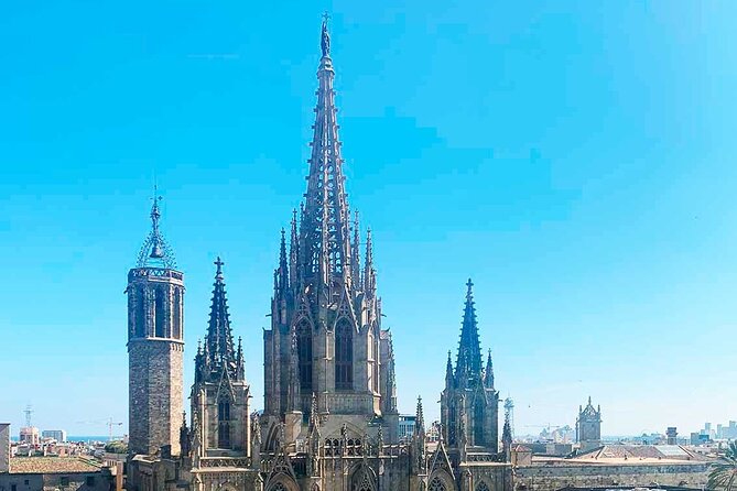 Discover Barcelona With a Private Walking Tour With a Local Guide