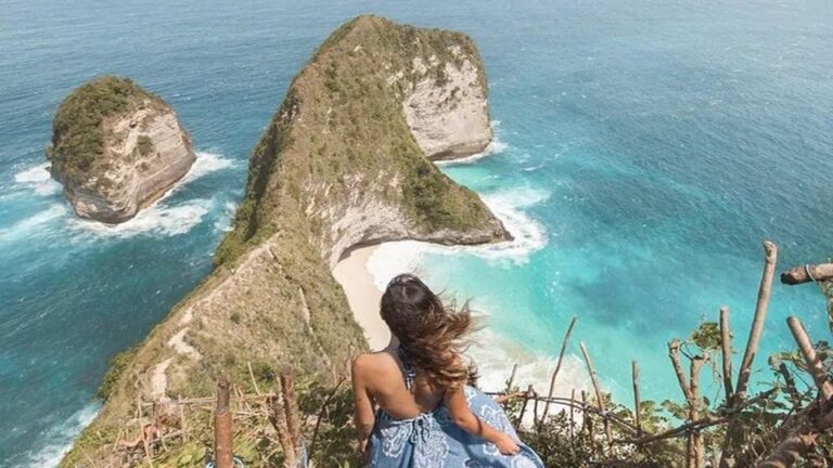 Discover Beauty of Nusa Penida: Snorkeling and Island Tour