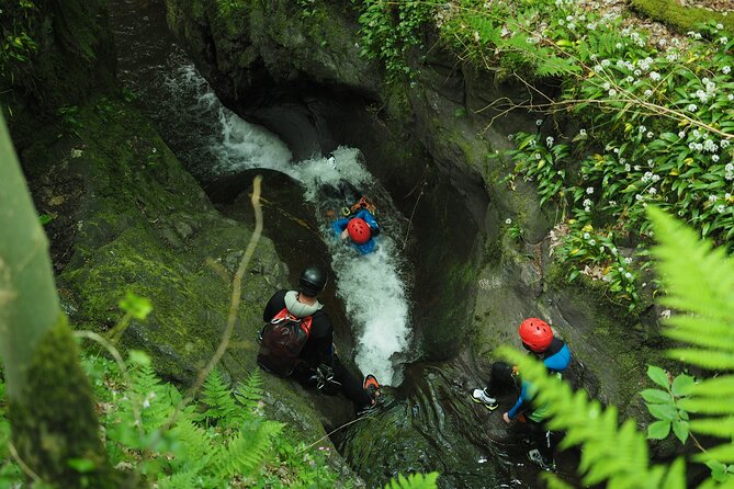 1 discover canyoning in dollar glen Discover Canyoning in Dollar Glen