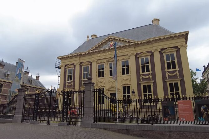 Discover the Hague, Delft & Rotterdam in a Day, With Lunch!