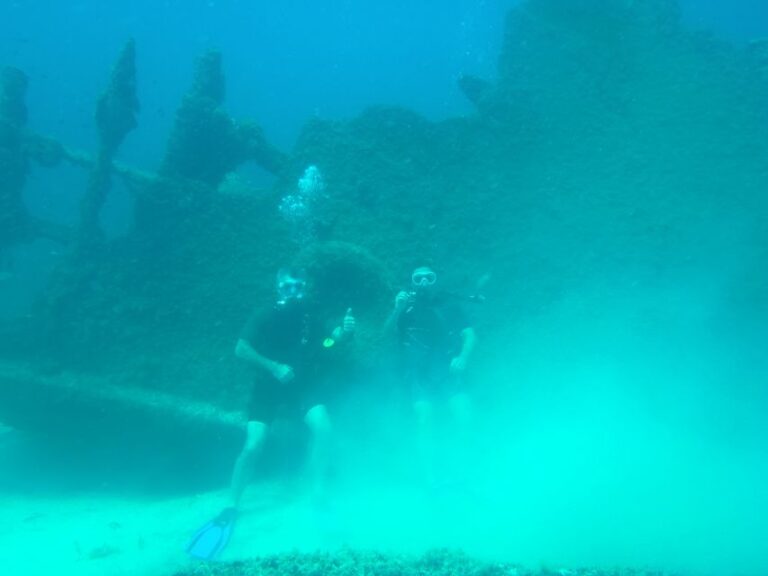 Djerba: Professional Shipwreck Diving Trip by Sailboat