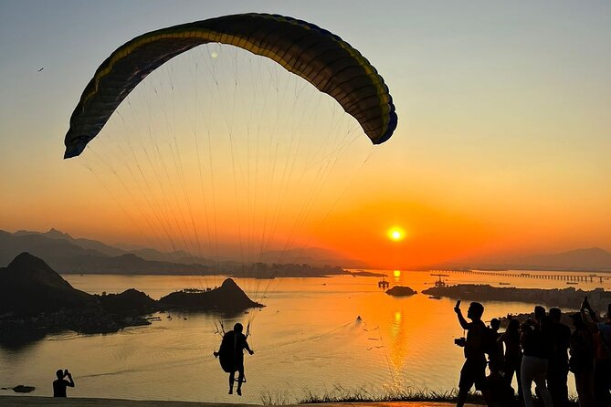Double Paragliding Flight in Niteroi