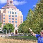 1 downtown asheville tip based sightseeing walking tour Downtown Asheville Tip-Based Sightseeing Walking Tour