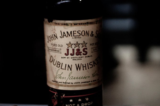 Dublin Jameson Distillery and Guinness Storehouse Guided Tour